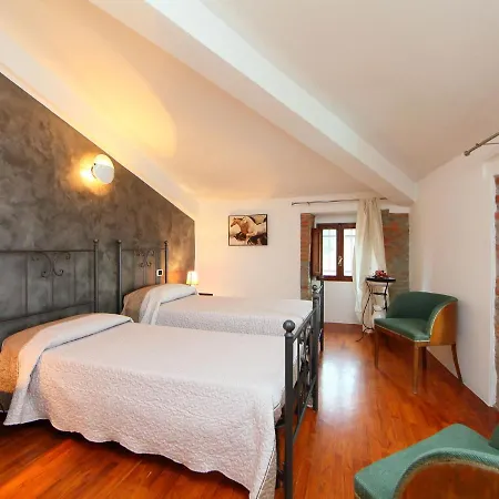 Locazione Turistica Casa Dei Baldi * Collebaldo